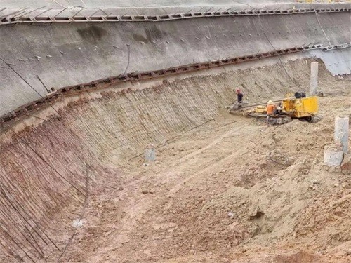 抚顺基坑边坡加固